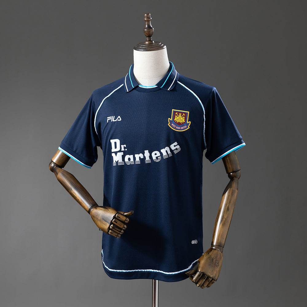 Retro West Ham United 99-01 Third away