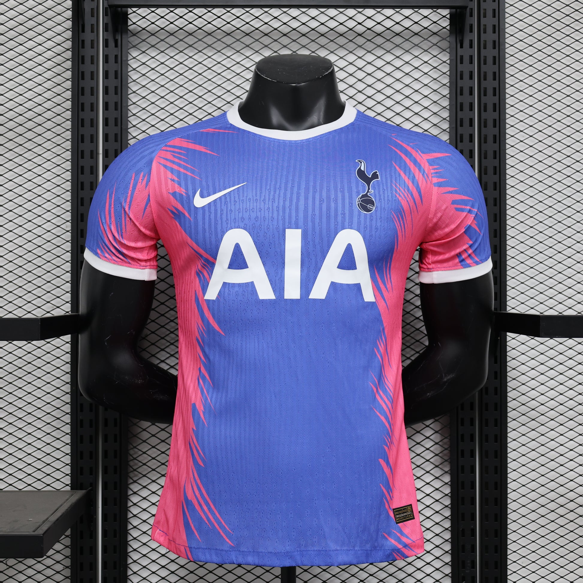 24-25 Player Spurs Special Edition detail