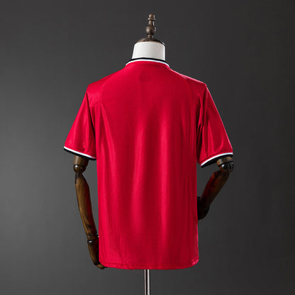 Retro 00-01 M-U home