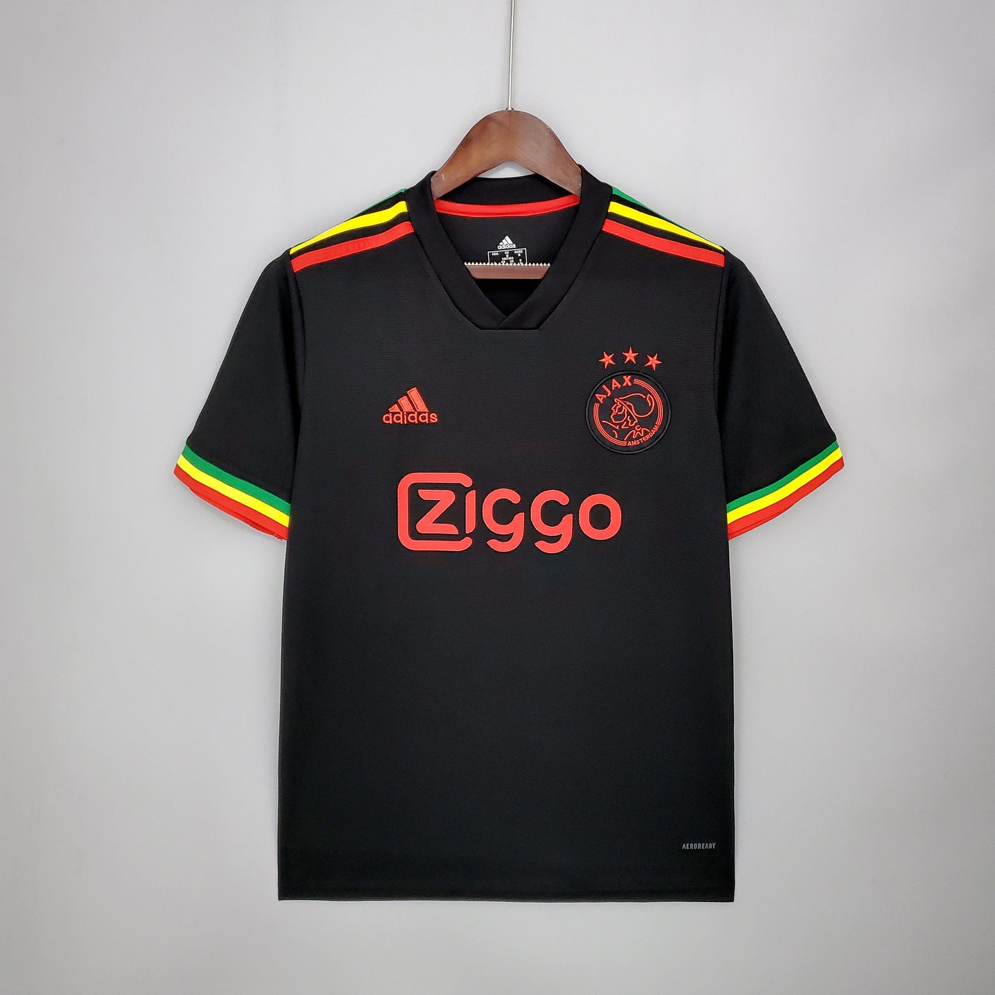 21-22 Ajax third away detail