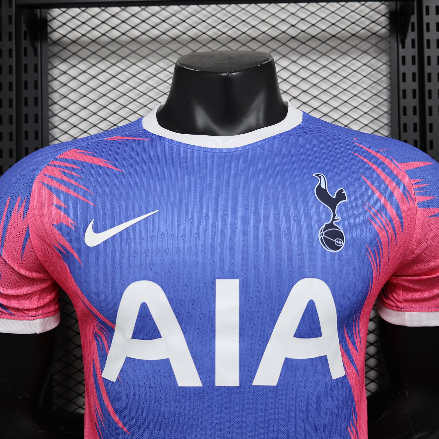 24-25 Player Spurs Special Edition