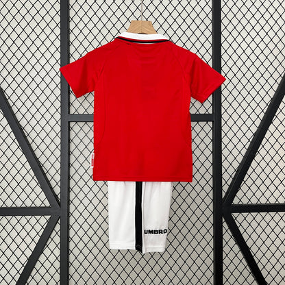 kids M-U 99-00 home detail