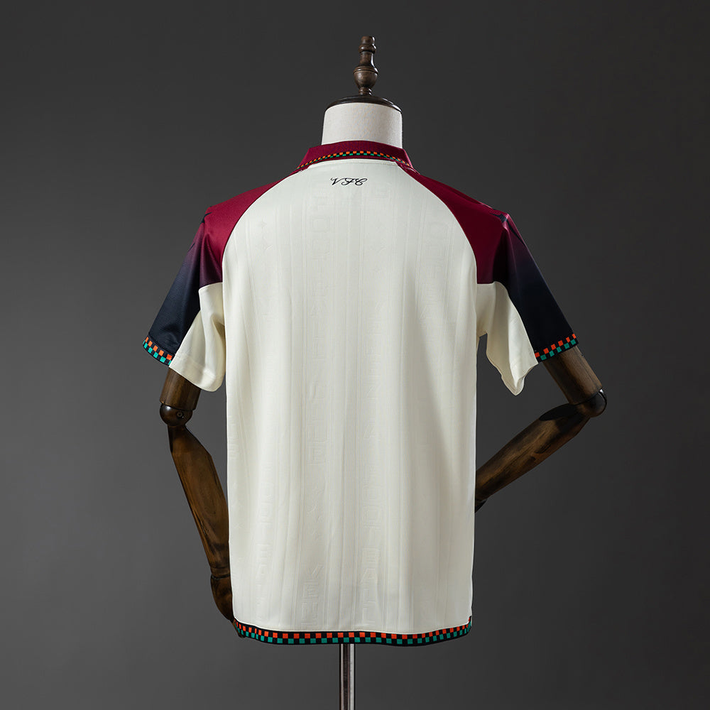 Venezia 25-26 away