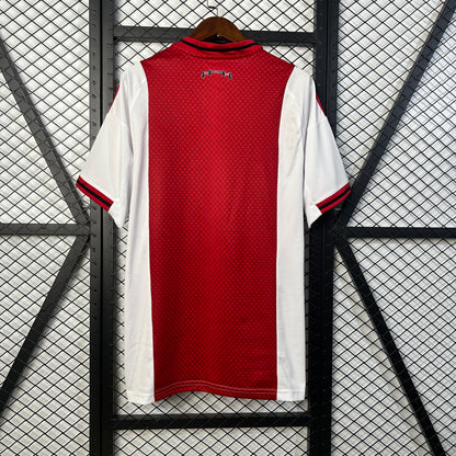 25-26 Ajax Home detail