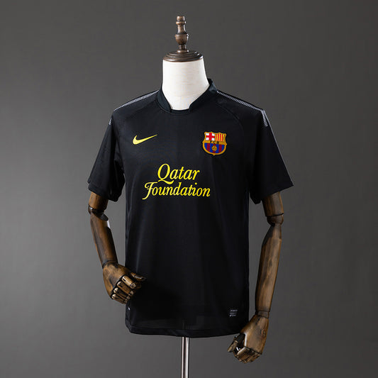 Retro Barcelona 11-12 away detail