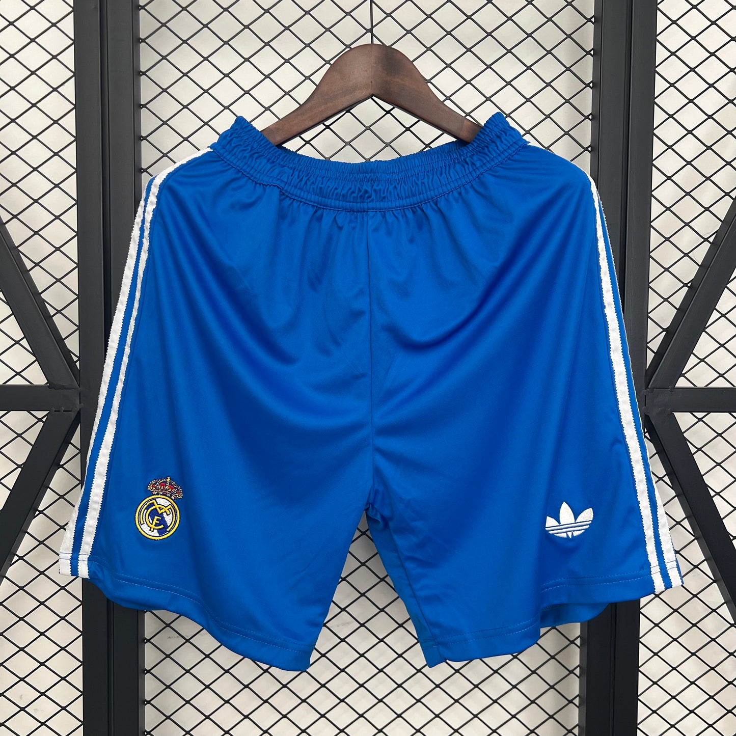 25-26 shorts Real Madrid third away