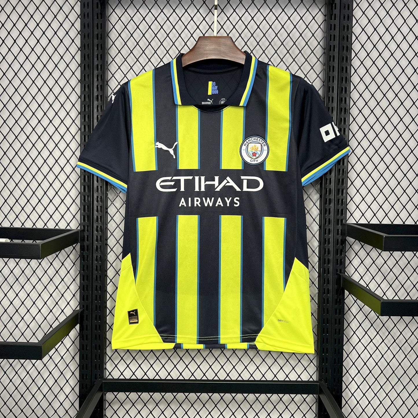 Manchester City 2024-25 Away Jersey detail