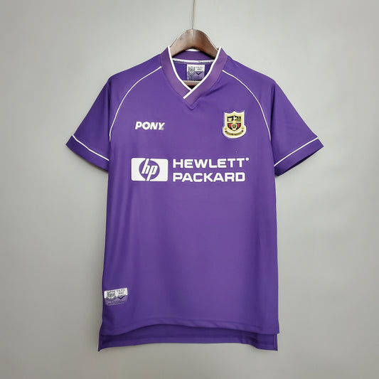 Retro Tottenham 1998 away detail