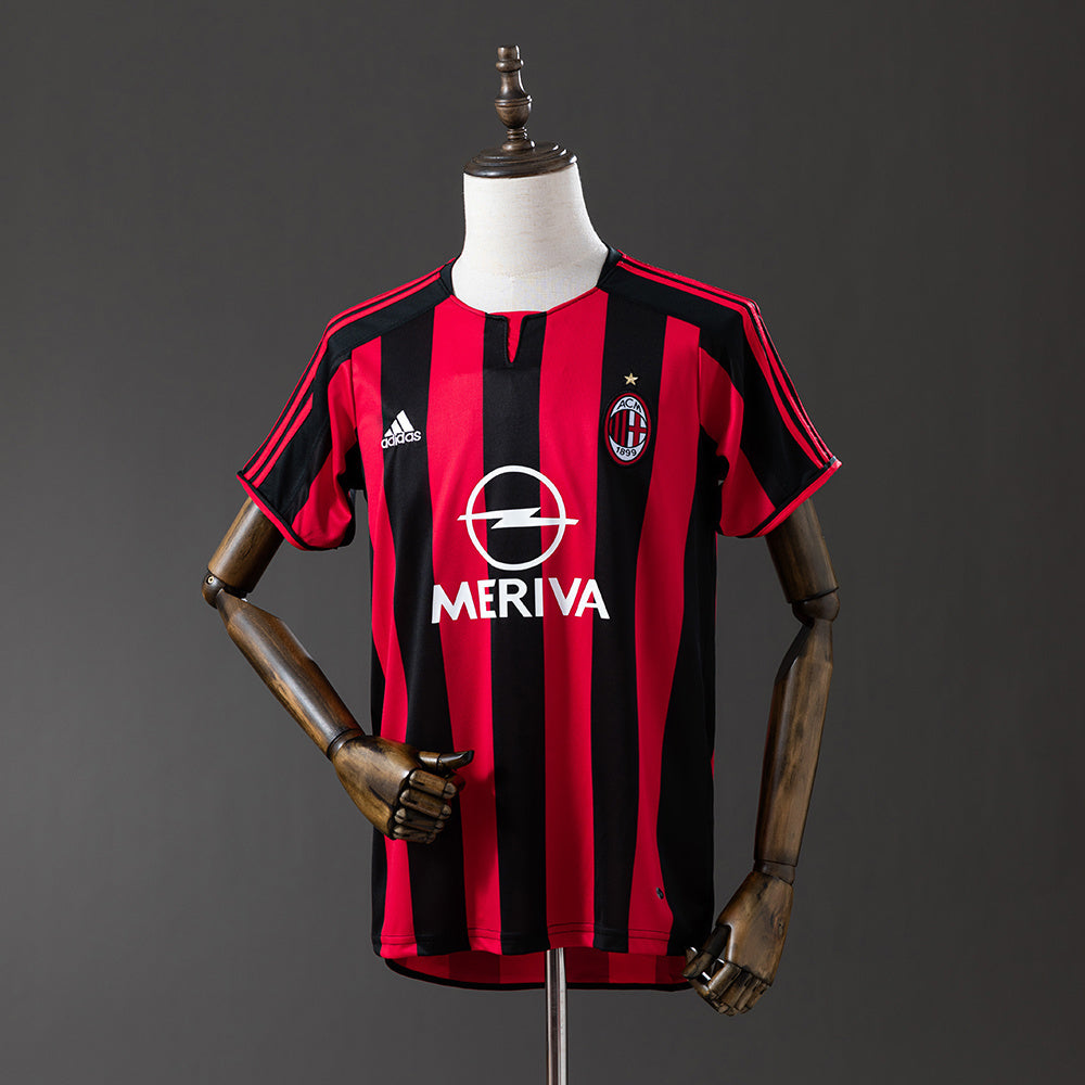 Retro AC Milan 03-04 Home detail