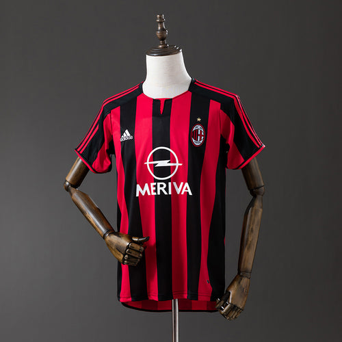Retro AC Milan 03-04 Home detail