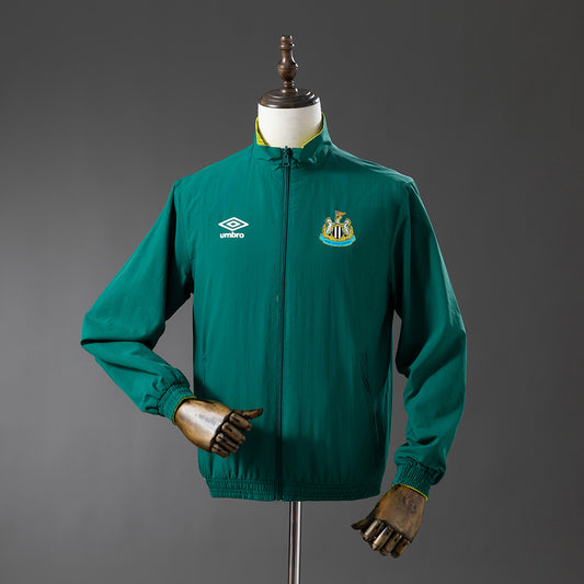Newcastle United Reversible Jacket Windbreaker - Army Green & Yellow detail