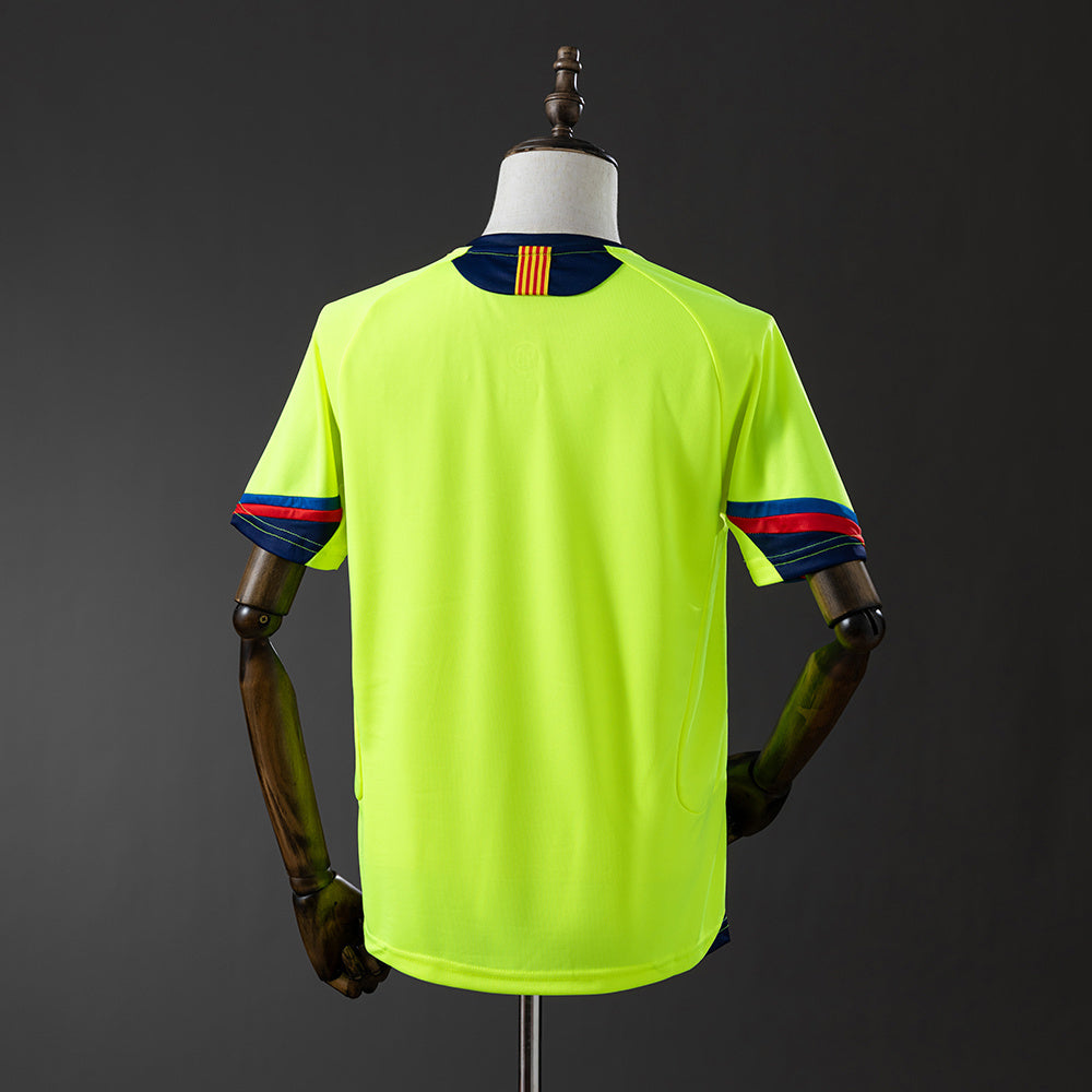 Retro Barcelona 05-06 away