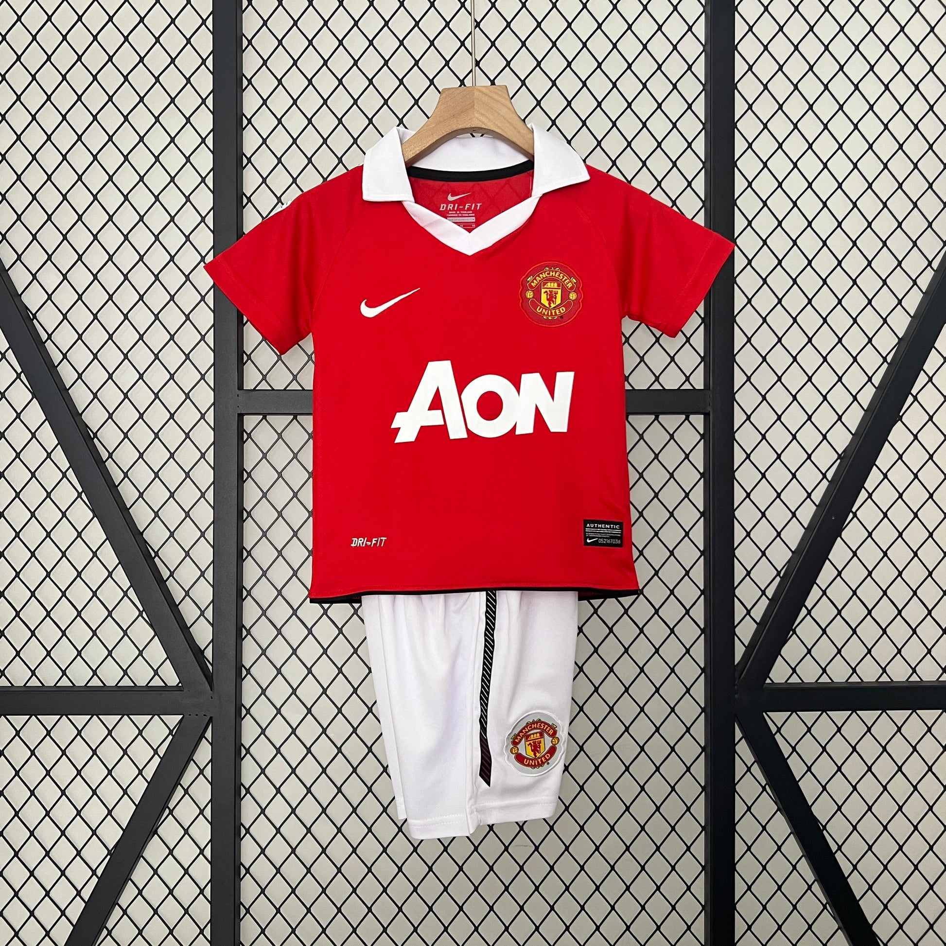 kids M-U 10-11 home