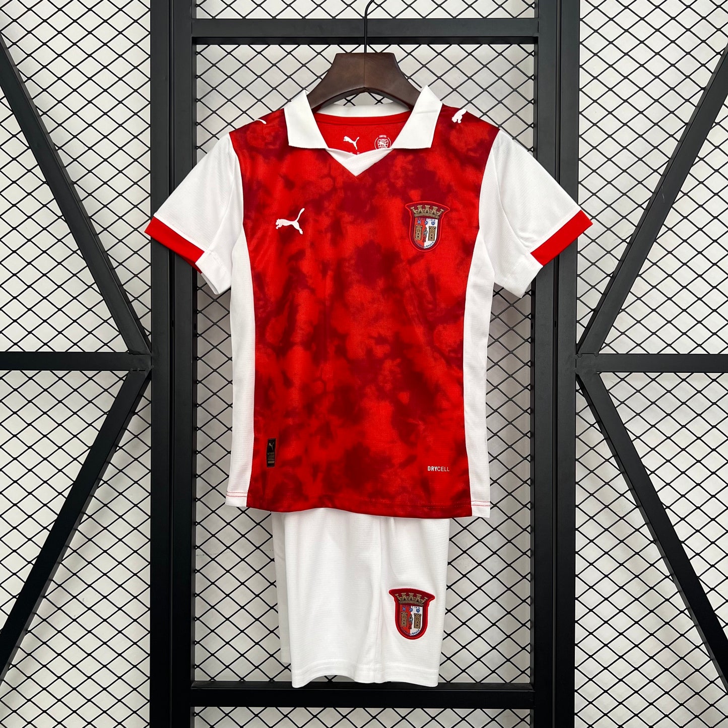 25-26 Braga Home