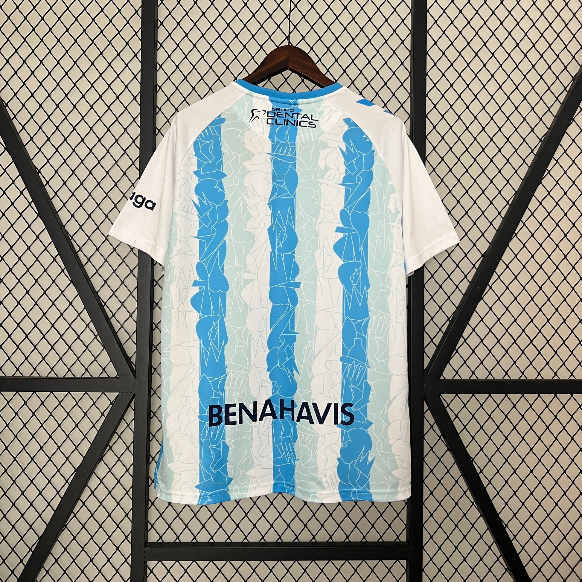 24-25 Malaga Home detail