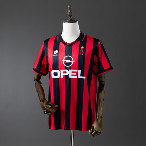 Retro 95-96 AC Milan home detail