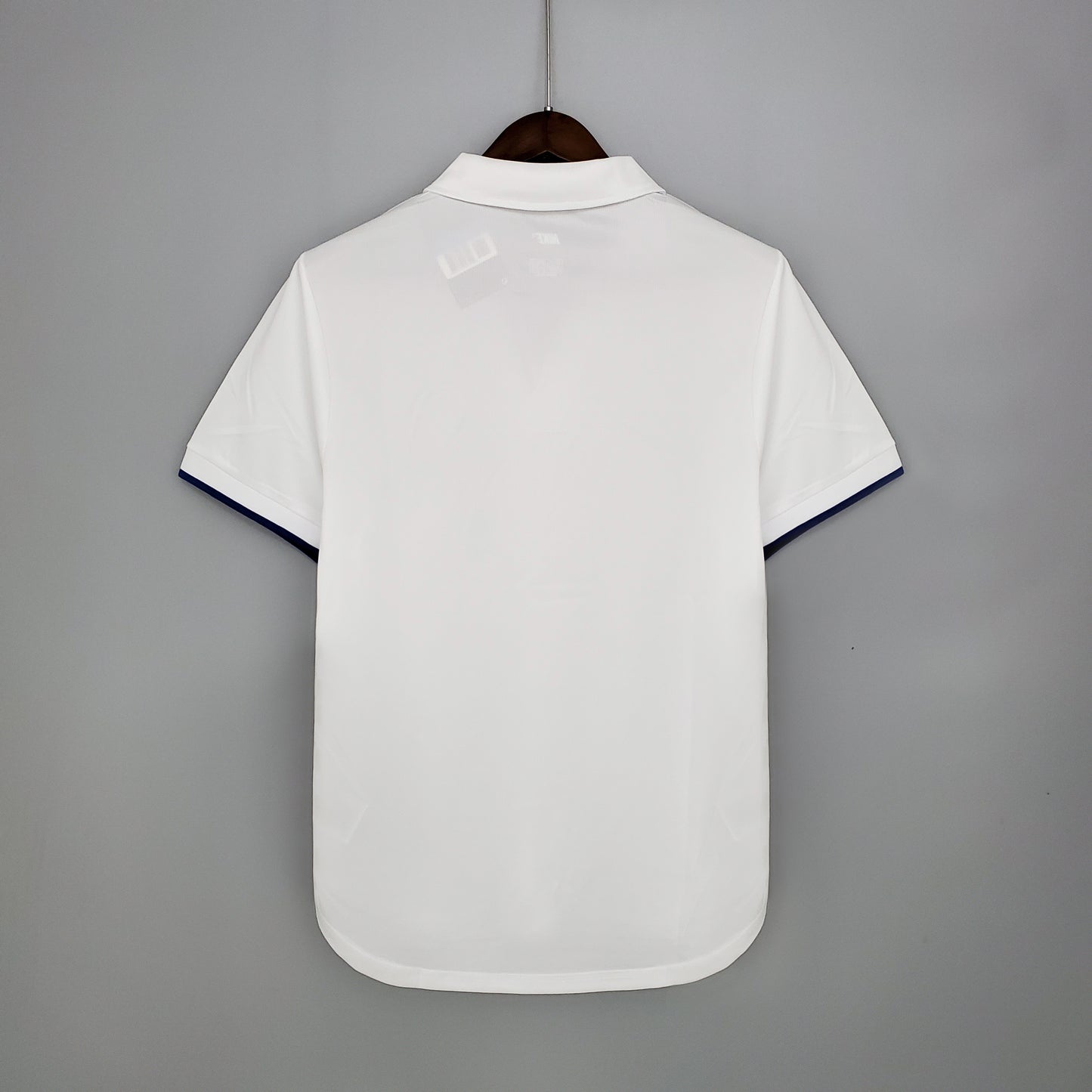 Retro Italy 1998 away detail