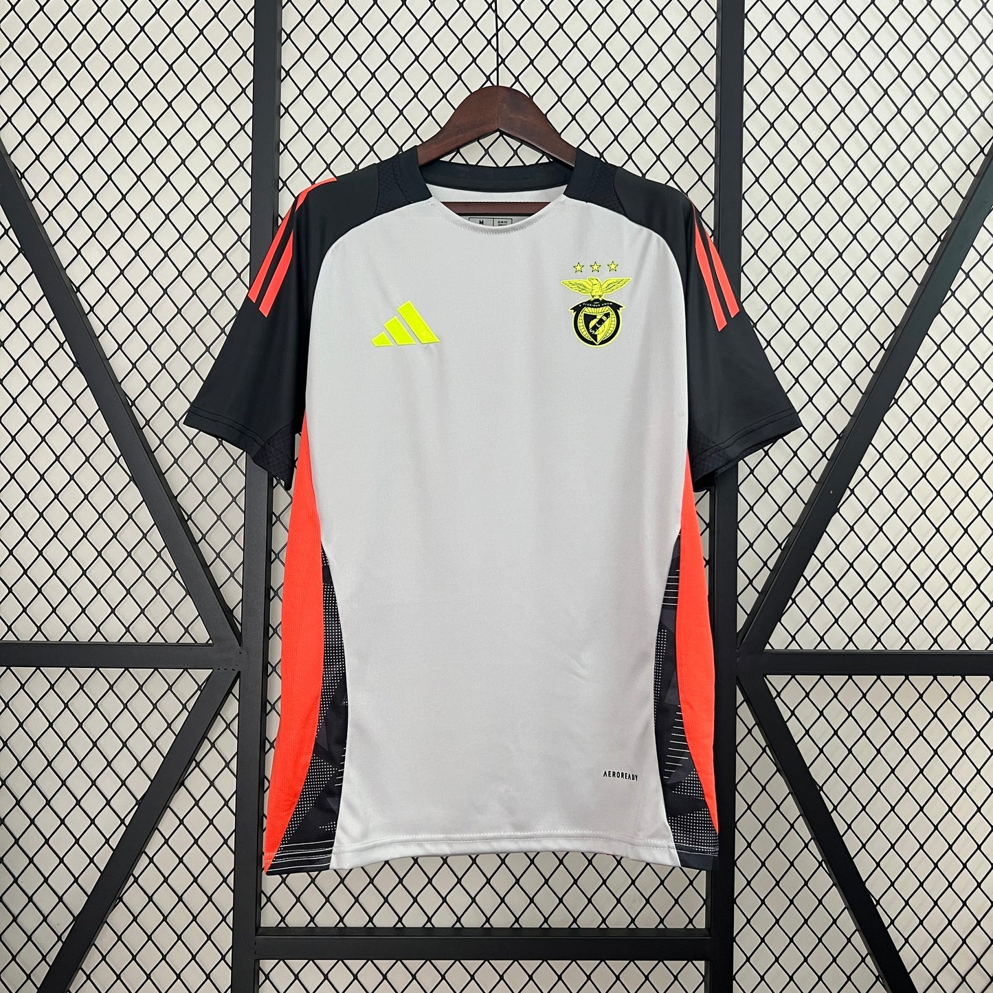 24-25 Benfica Training Jersey detail
