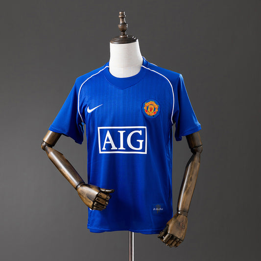 M-U 07-08 Goalkeeper Blue Retro Jersey detail