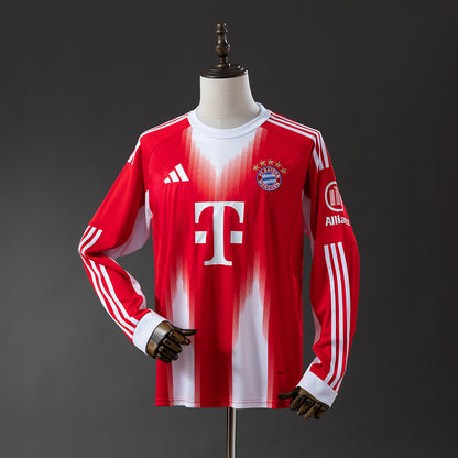 Bayern Munich 25-26 Home Long Sleeve Jersey detail