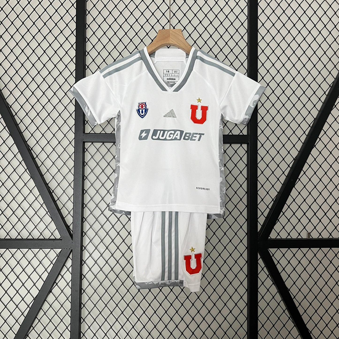 24-25 kids University of Chile away