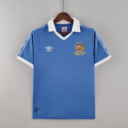 Retro Manchester City 81-82 home detail
