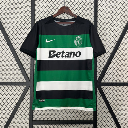 24-25 Sporting Lisbon home
