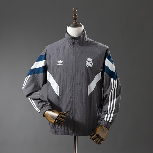 25／26 Real Madrid Windbreaker1 detail