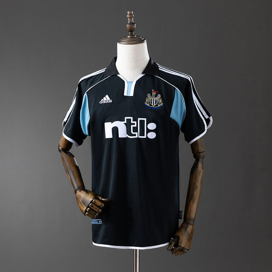Newcastle United 2000-01 Away Retro Shirt detail