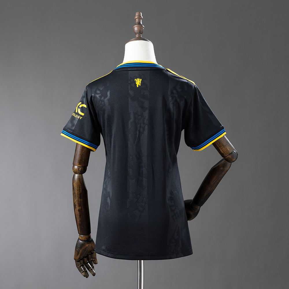 M-U 25-26 Third Away Women's Jersey detail