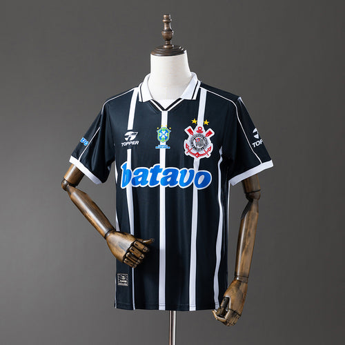 Retro Corinthians 99-00 Away detail