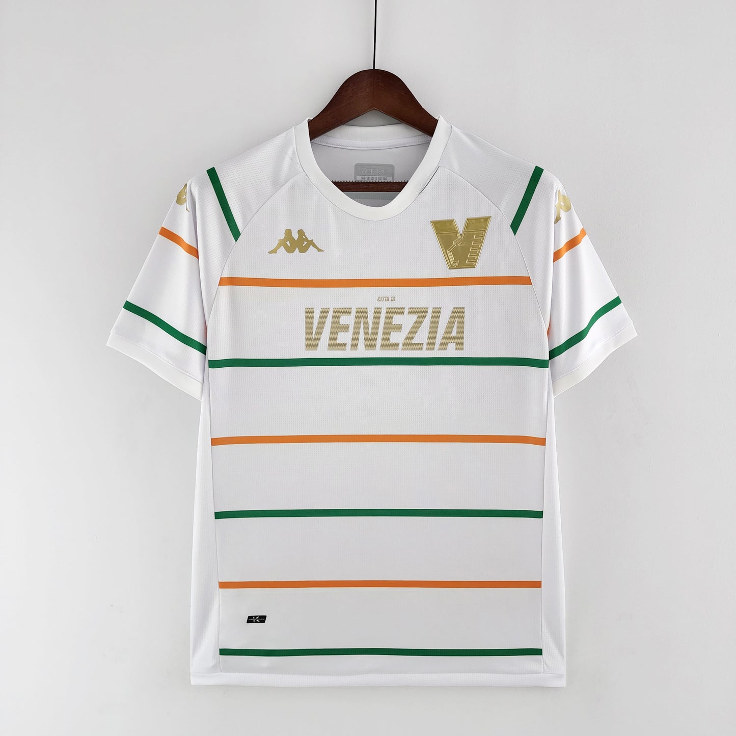 22-23 Venezia away