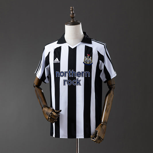Newcastle United 03-05 Home Retro Jersey detail