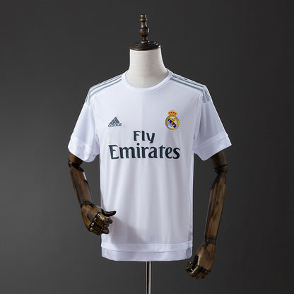 Retro Real Madrid 15-16 home detail