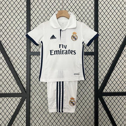 kids Real Madrid 16-17 home detail