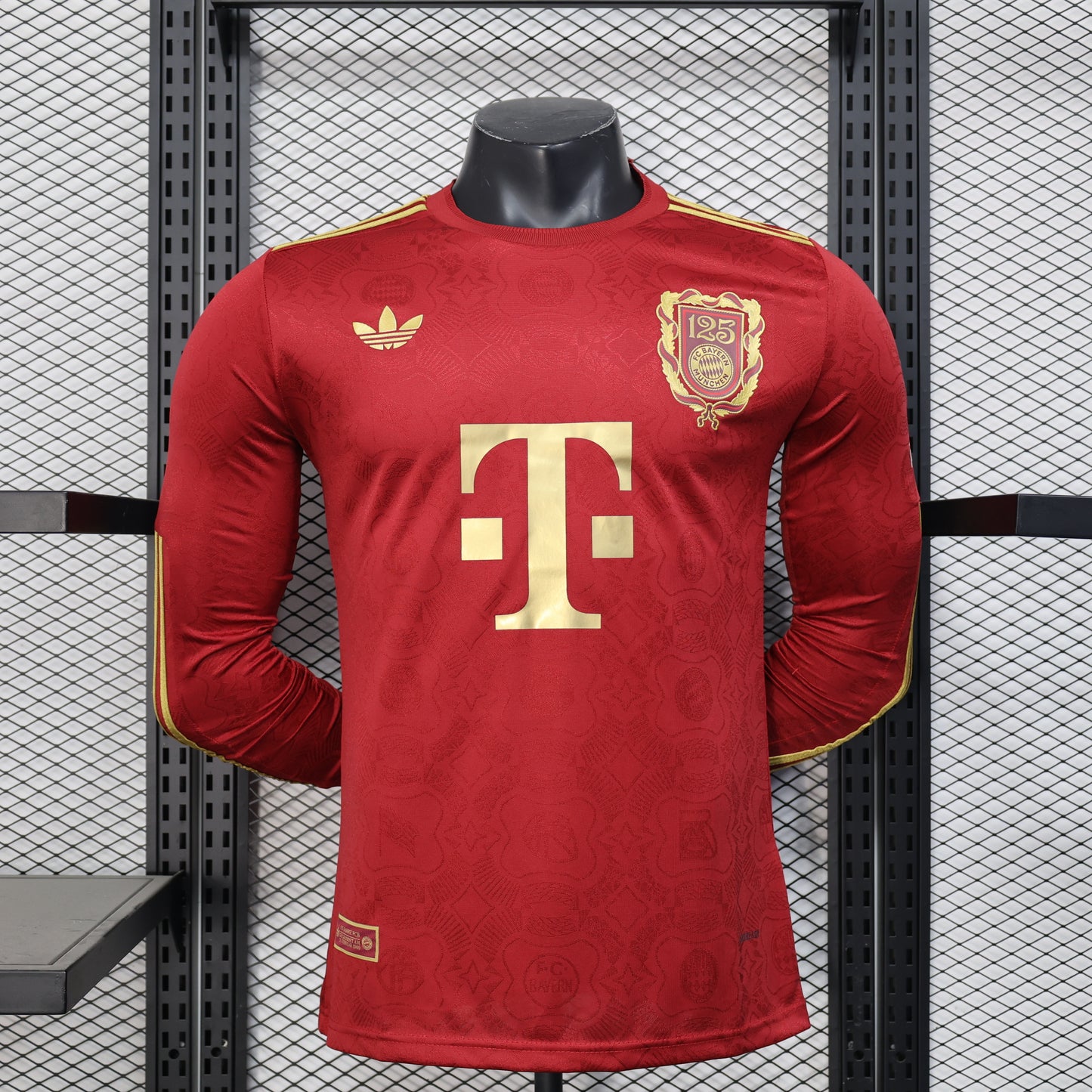 25-26 Player FC Bayern Munich 125th Anniversary Red