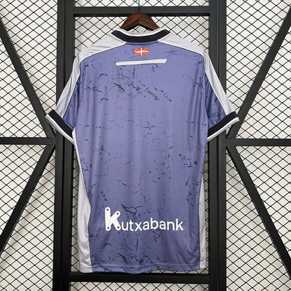 25-26 Real Sociedad Away detail