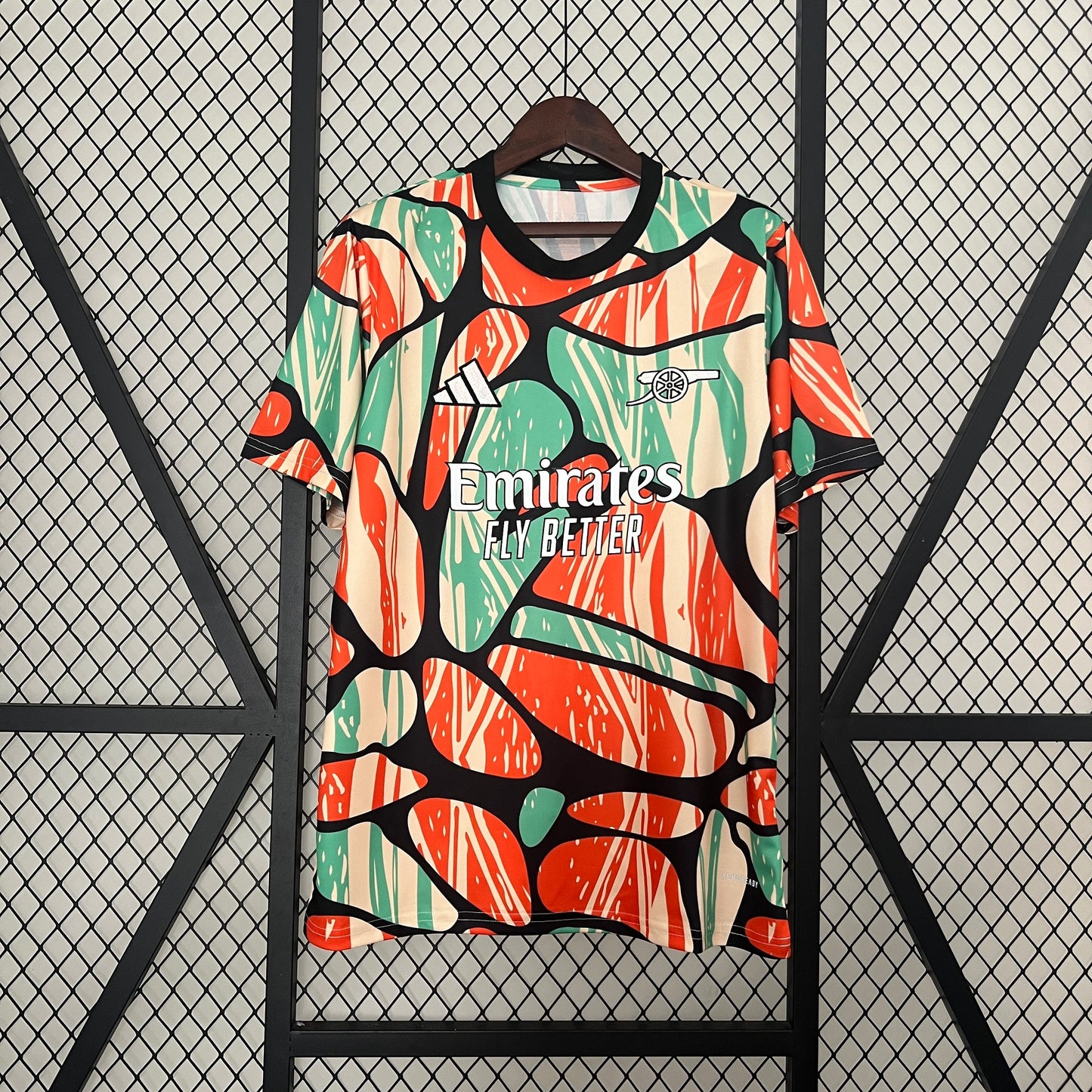 24-25 Arsenal pre-match suit detail