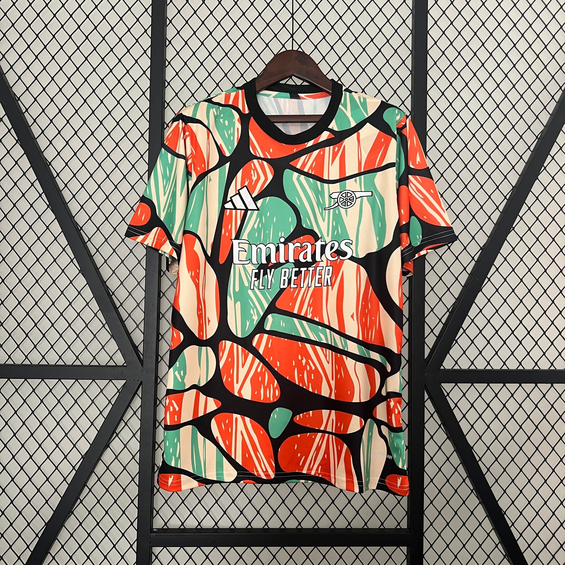 24-25 Arsenal pre-match suit detail