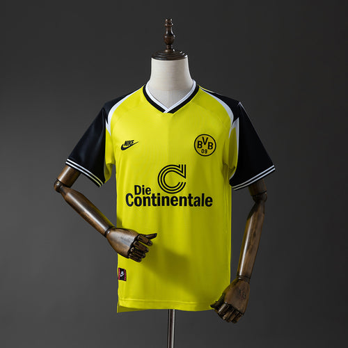 Retro Dortmund 95-96 Home detail