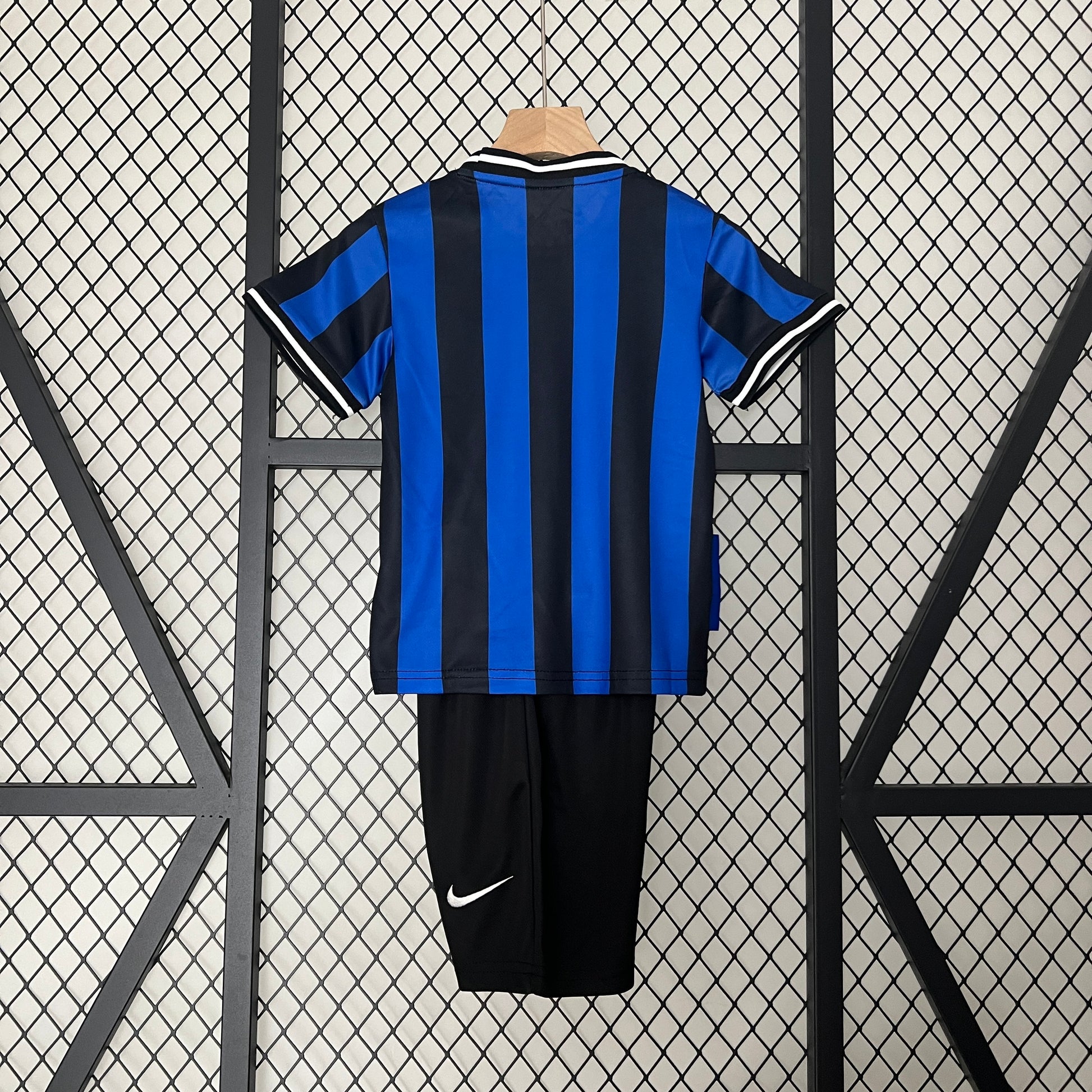 kids Inter Milan 09-10 home detail