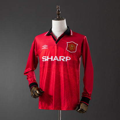 M-U 1994-96 Home Long Sleeve Retro Jersey detail