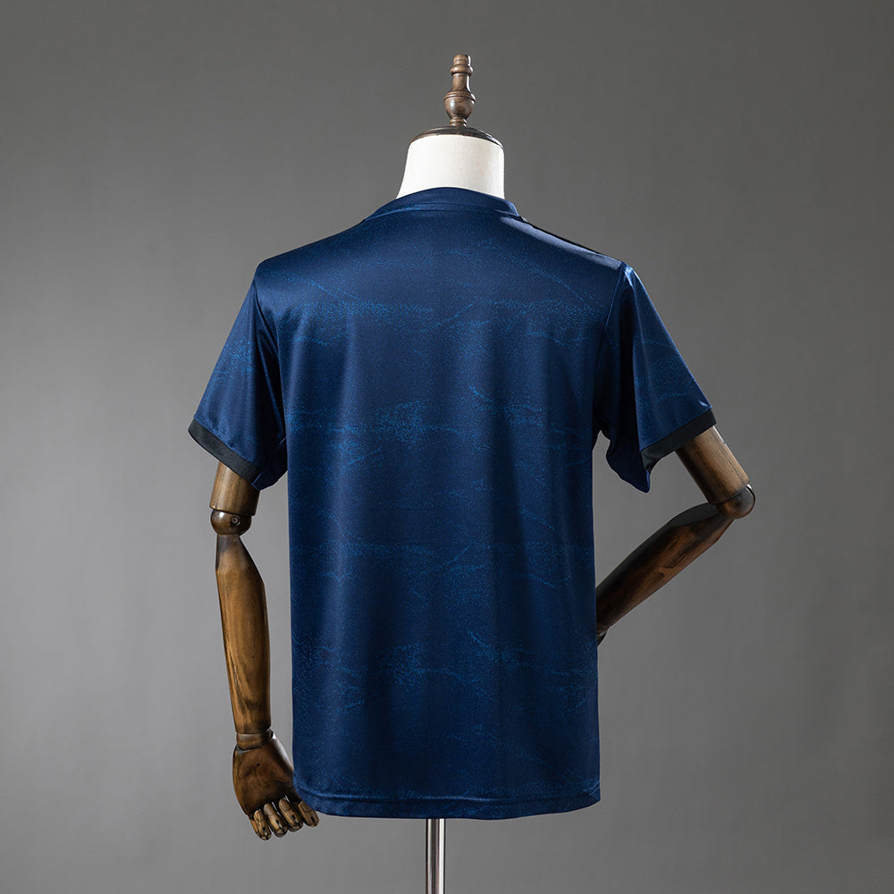 Real Madrid 19-20 Away Retro Jersey detail