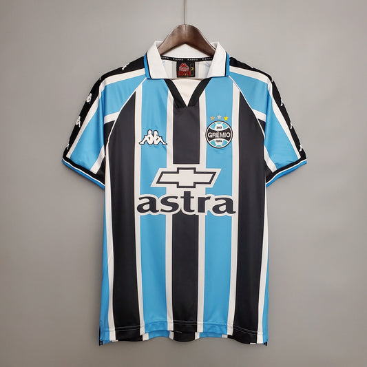 Retro Gremio 2000 home detail