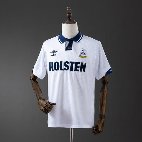 Retro Tottenham 1994 home detail