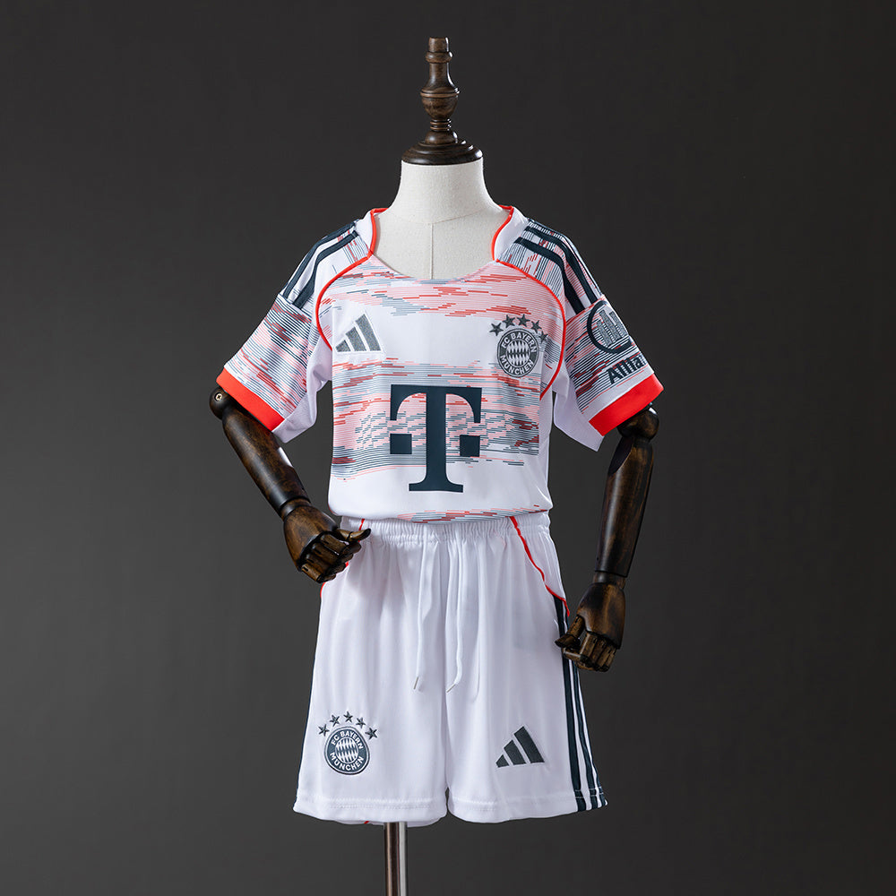 25-26 kids Bayern Munich Away detail