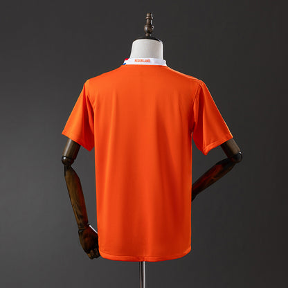 Retro Holland 2008 home