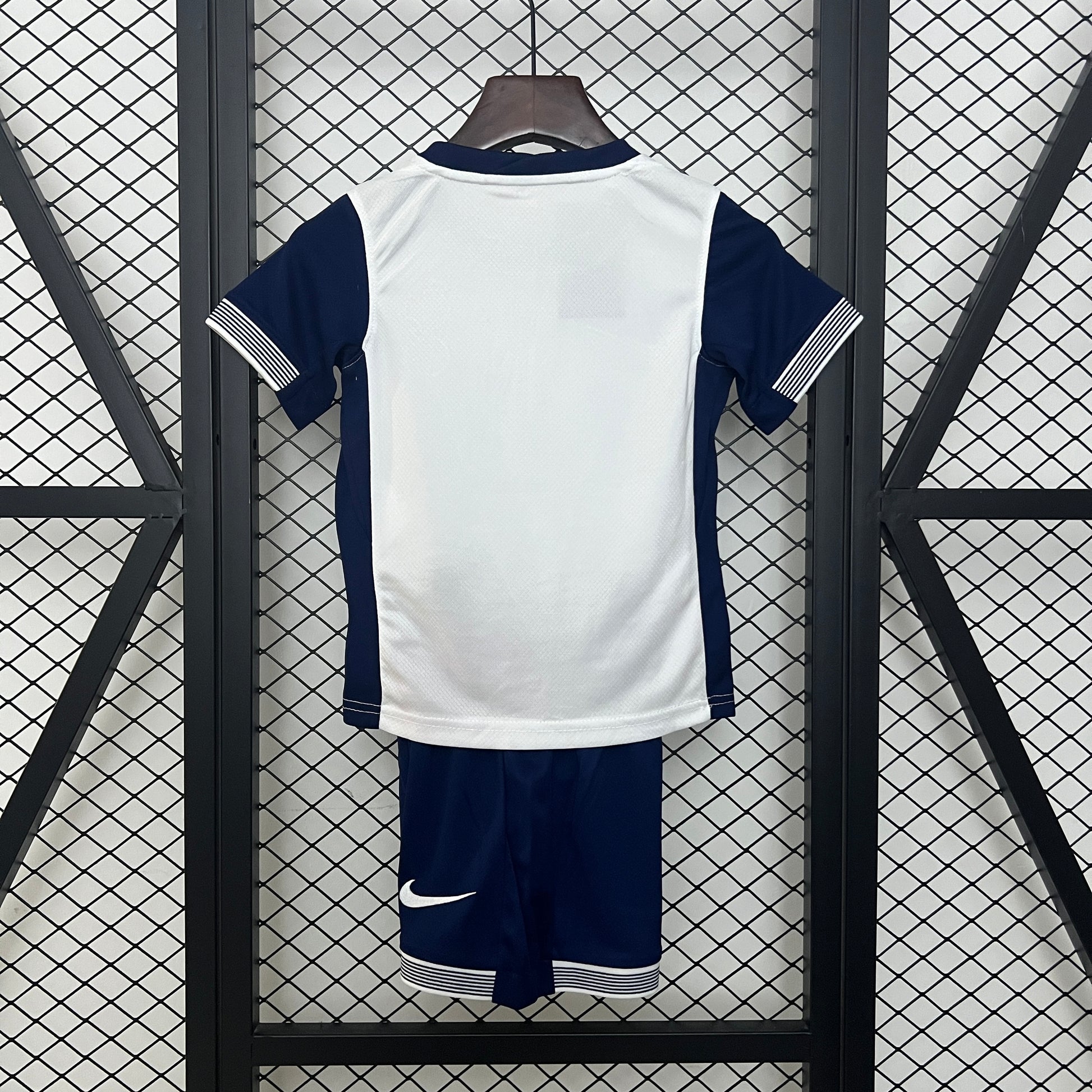 24-25 kids Tottenham Hotspur Home detail