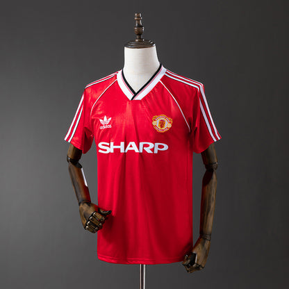 M-U 1984 Home Retro Jersey detail