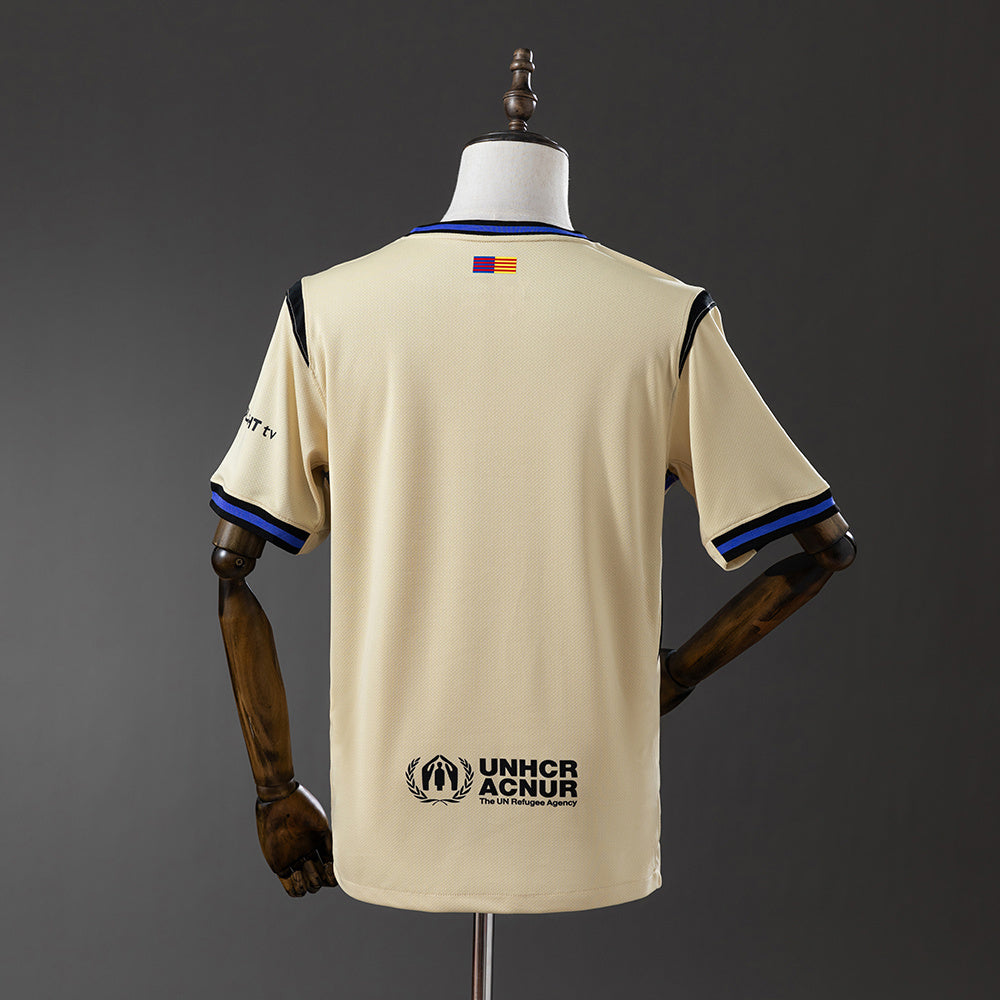 25-26 Barcelona away